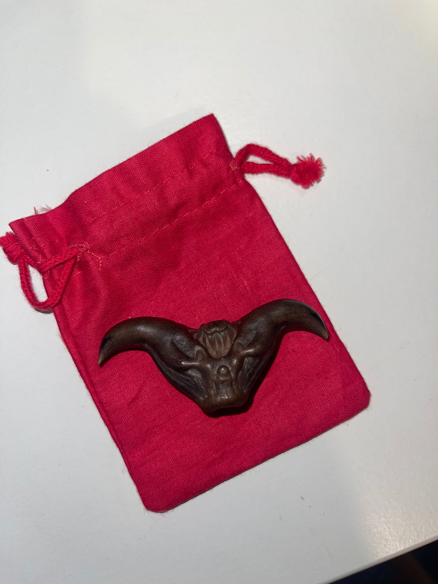 Amulette graine du diable (protection d’un lieu)
